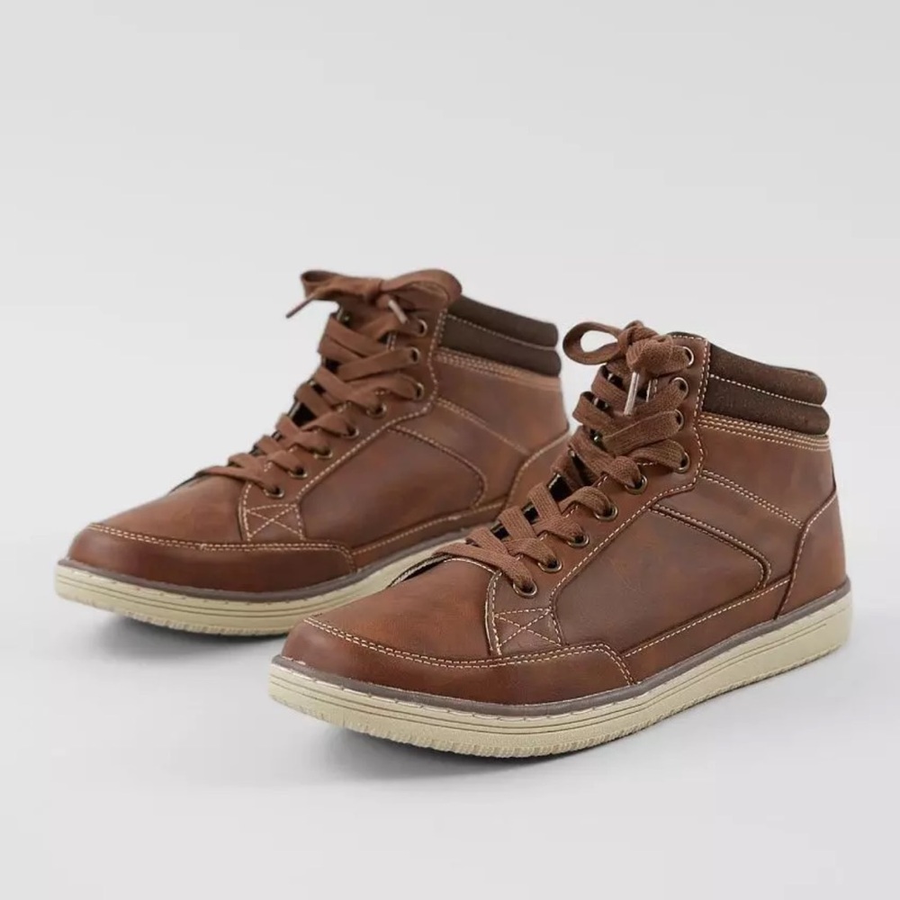DEPARTWEST / BUCKLE BROWN FAUX LEATHER LACE UP “DILLON” BOOT SIZE 10
